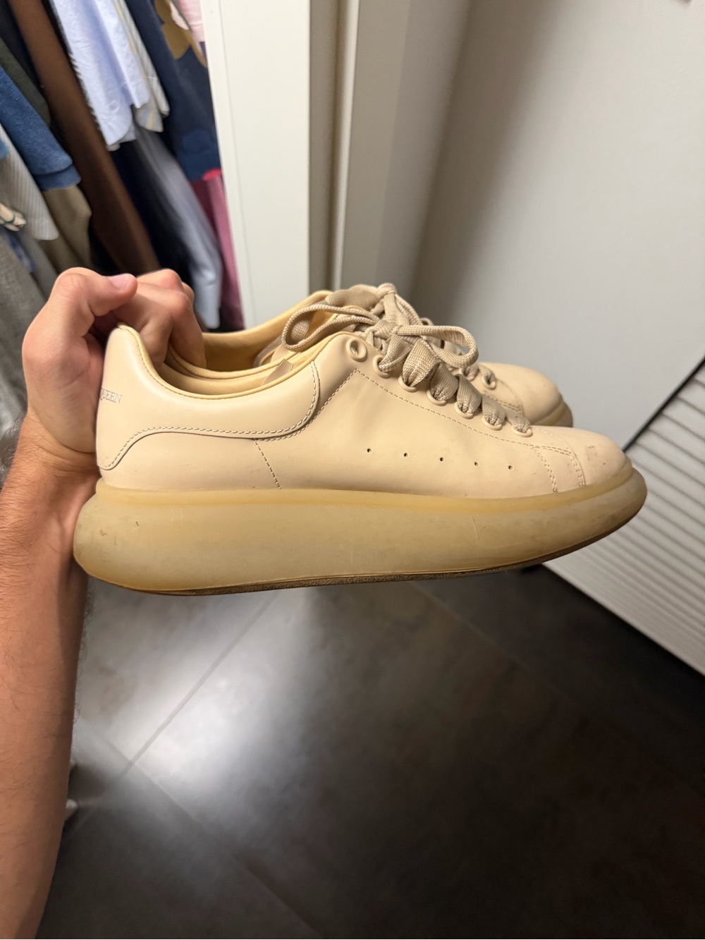 Alexander Mcqueen Sneaker